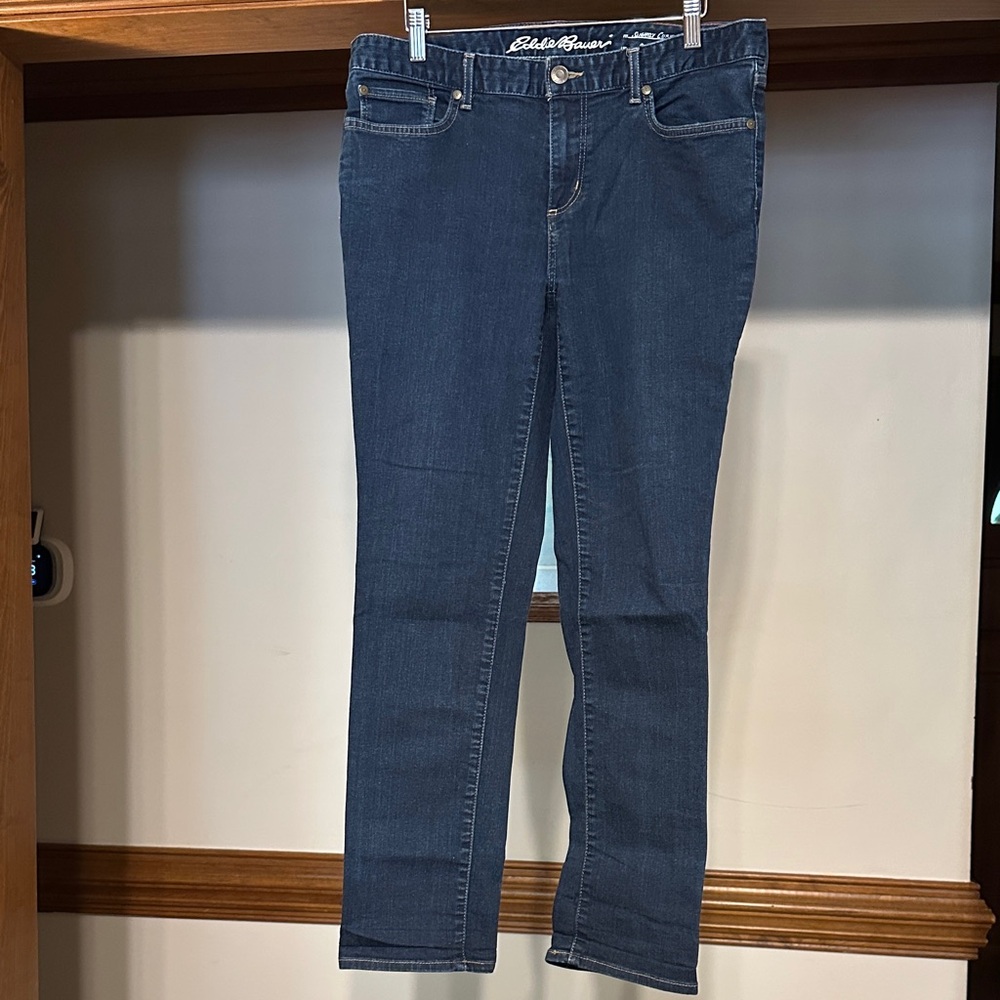 Classic Blue Women's Eddie Bauer Jeans